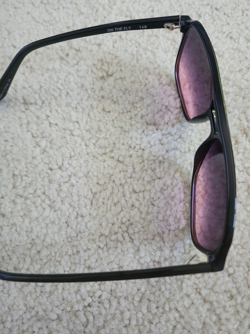 Quay Australia Black Frame Sunglasses with Gradient Pinkish Purple&blue Lenses - Picture 5 of 5
